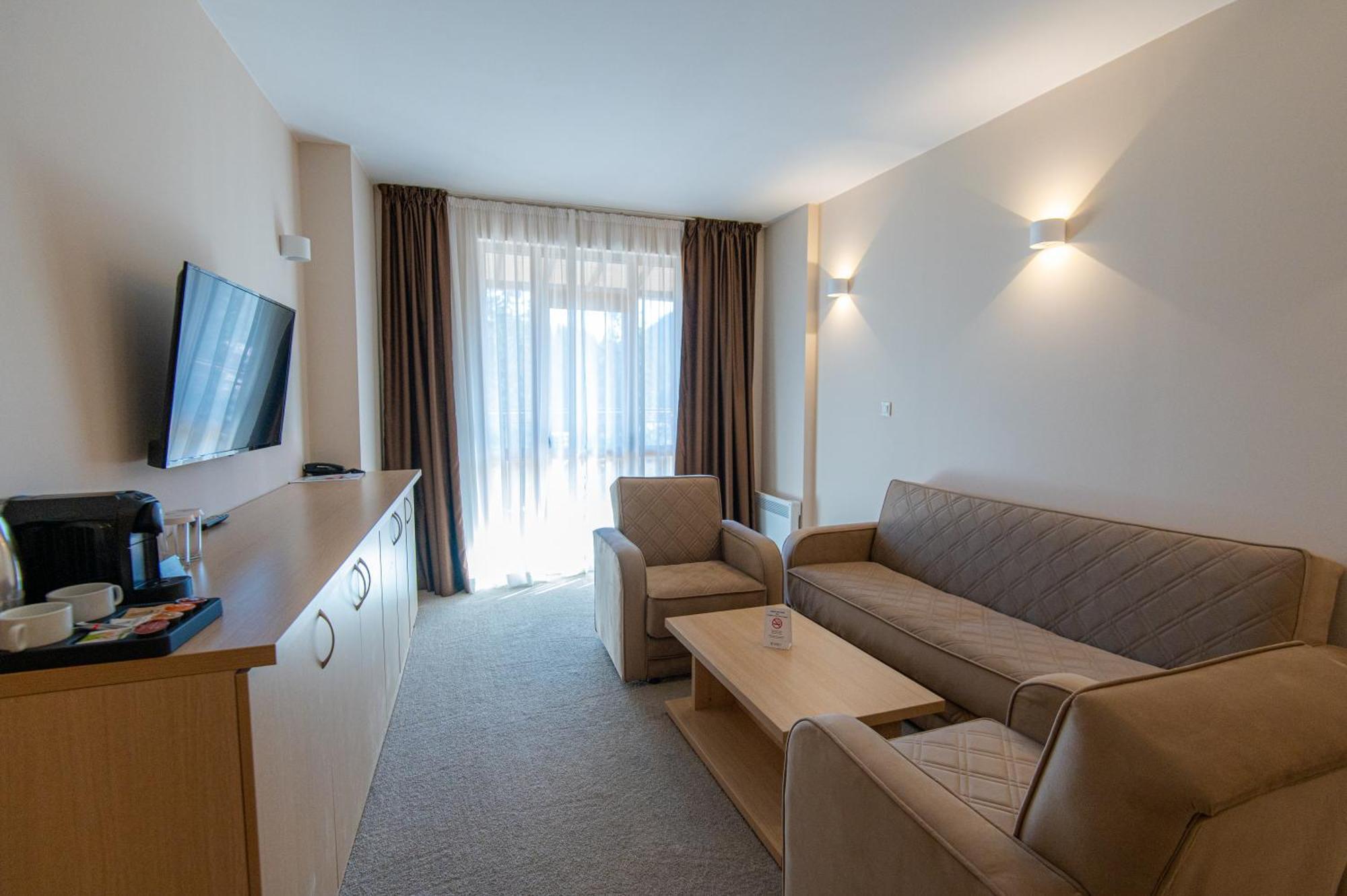 Hotel Orpheus - Casino And Spa Pamporowo Zewnętrze zdjęcie