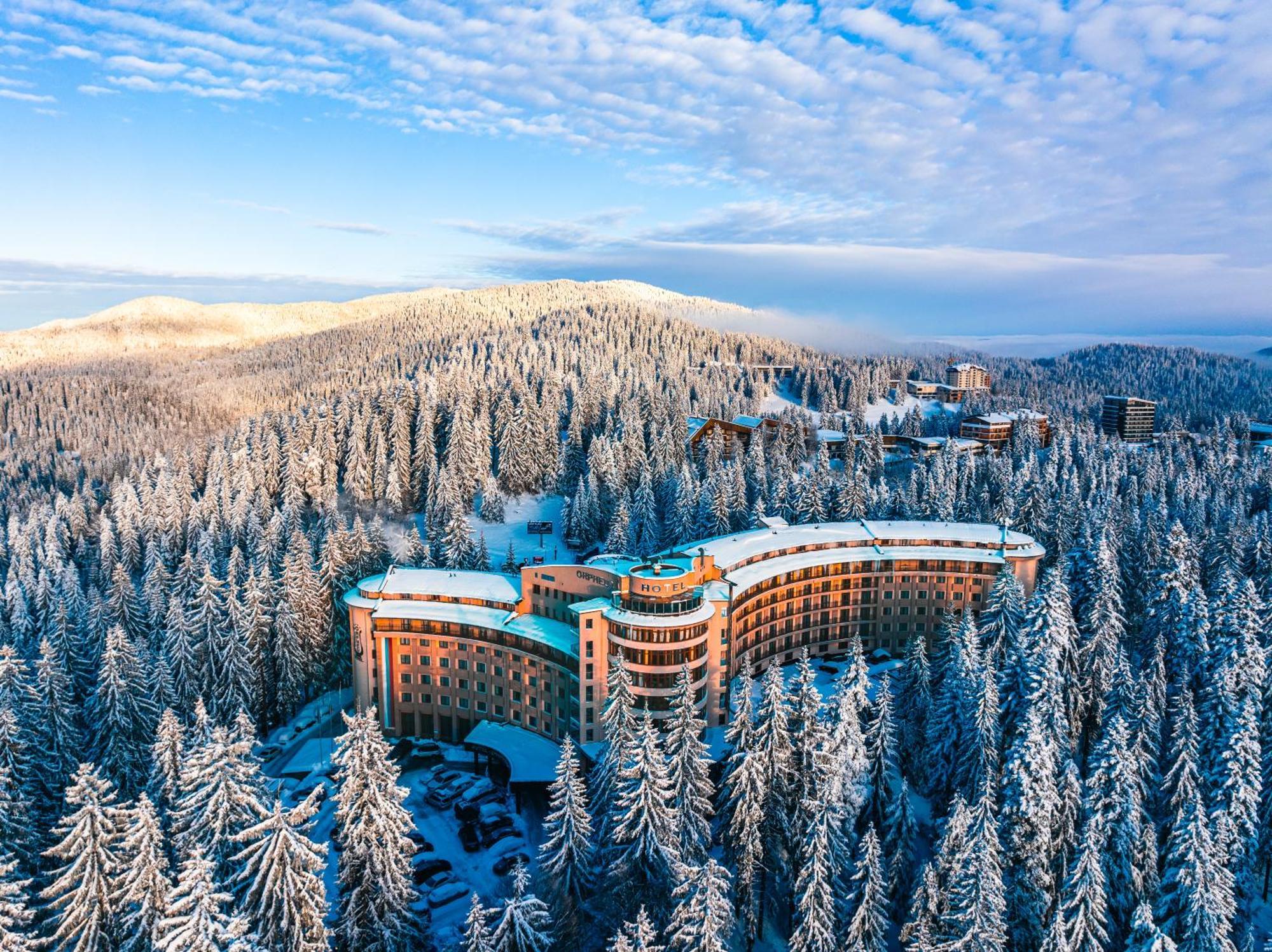 Hotel Orpheus - Casino And Spa Pamporowo Zewnętrze zdjęcie